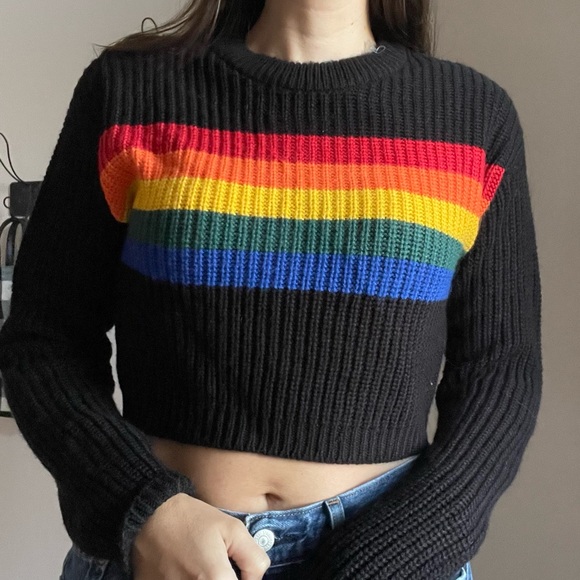 💛Derek Heart Vintage Inspired Rainbow 🌈 Sweater - Picture 3 of 8